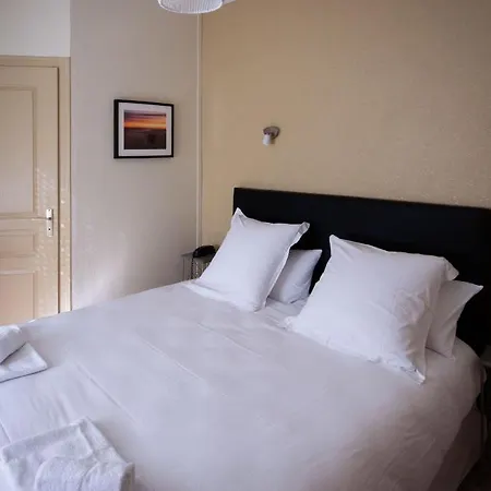 Lhotel