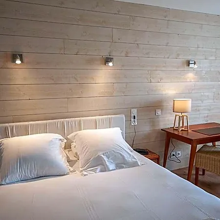 Lhotel