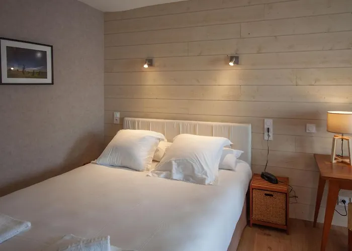 Hotel Lhotel Thouars