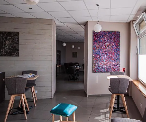 Lhotel Hotel 3*